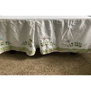 Pottery Barn Pleated Nature Crib Skirt